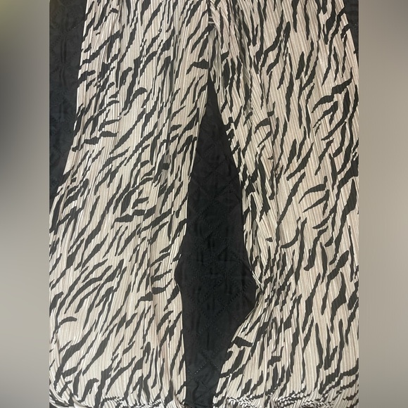 Heart & Heels Zebra Print Jumpsuit - Picture 3 of 6